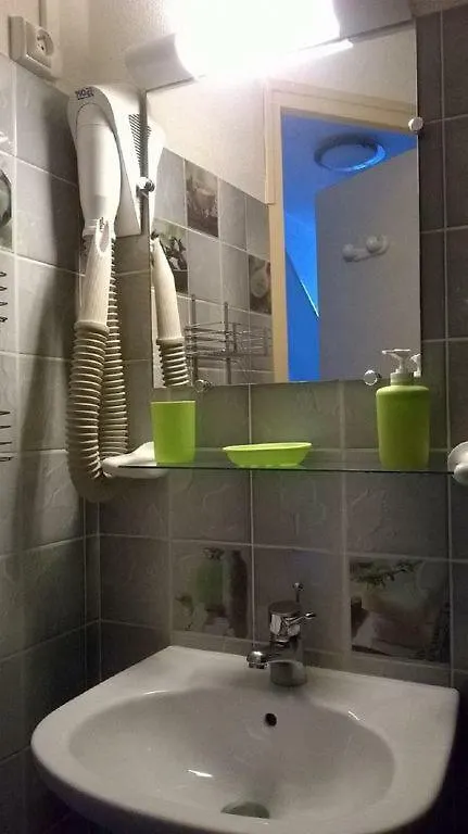 Studio Douillet Tout Confort Bagneres-de-Luchon 0*,  France
